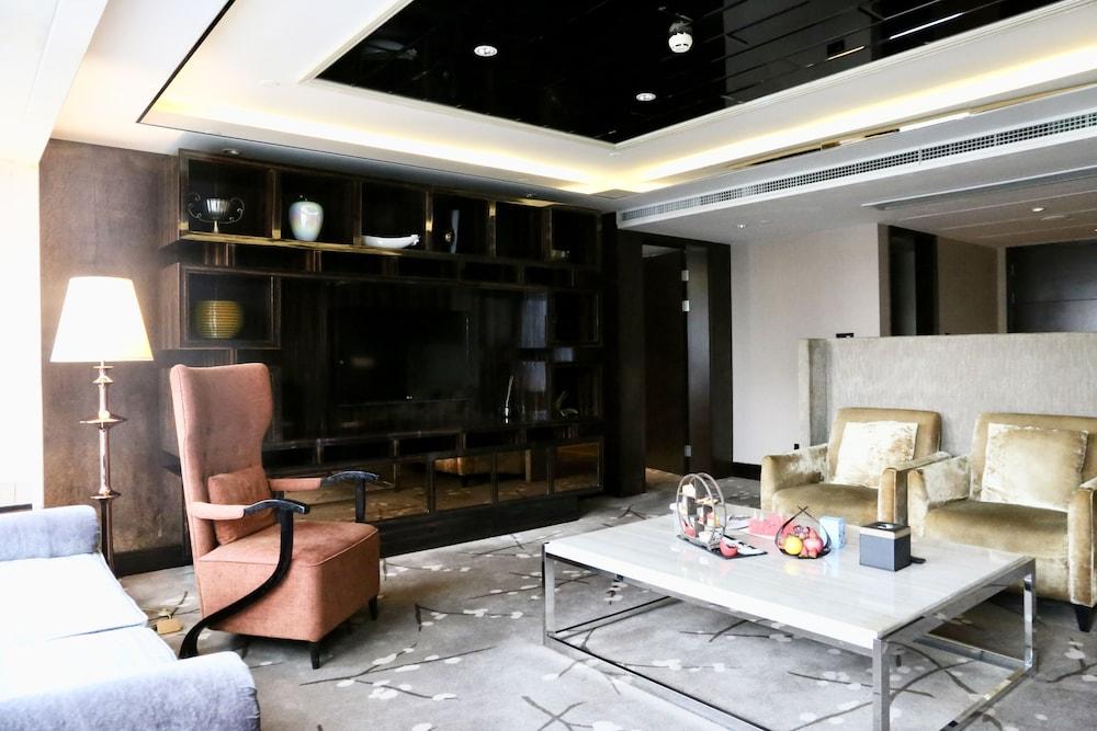Doubletree By Hilton Chongqing - Guanyinqiao Railway Station Hotel Luaran gambar