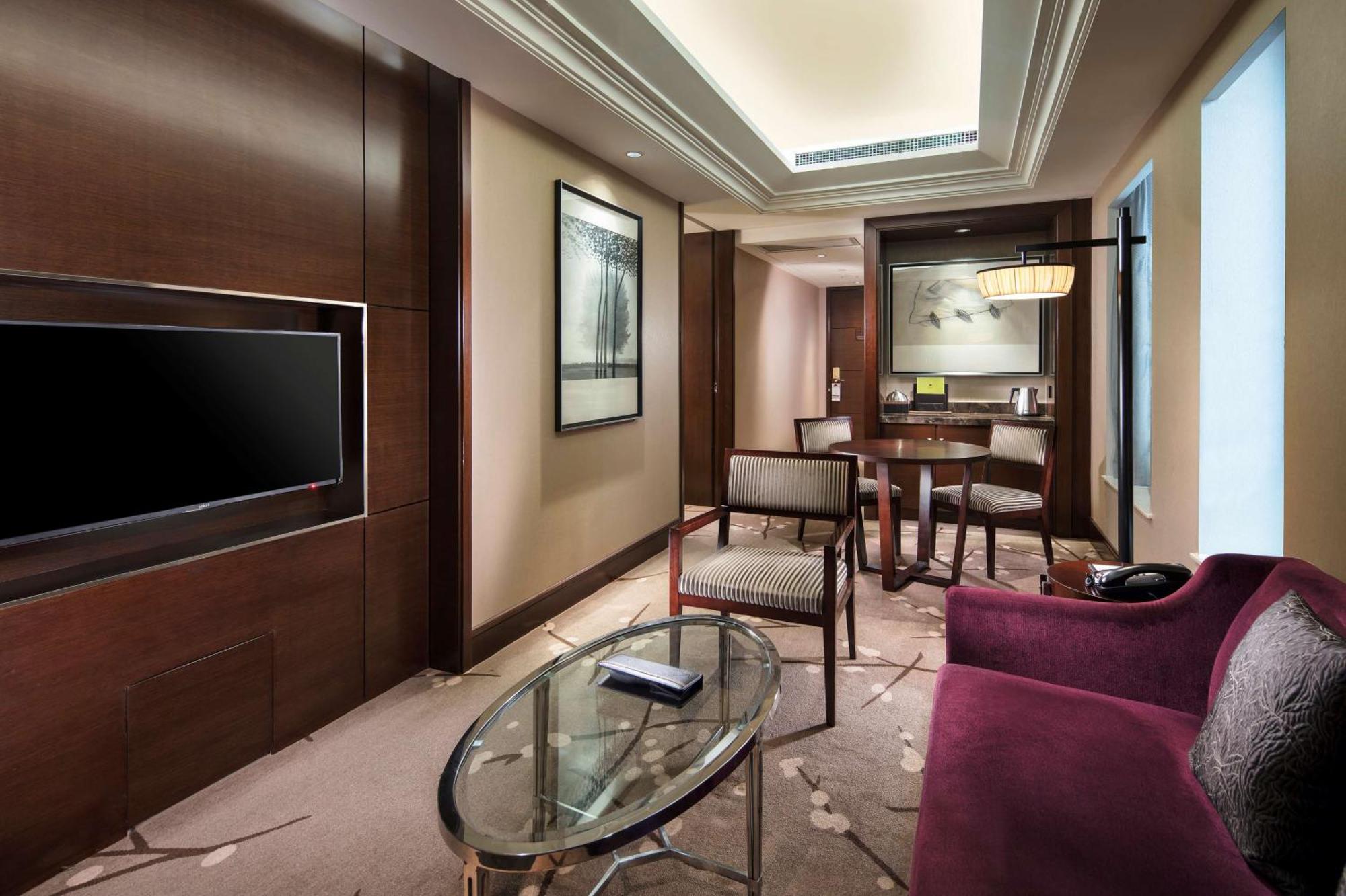 Doubletree By Hilton Chongqing - Guanyinqiao Railway Station Hotel Luaran gambar