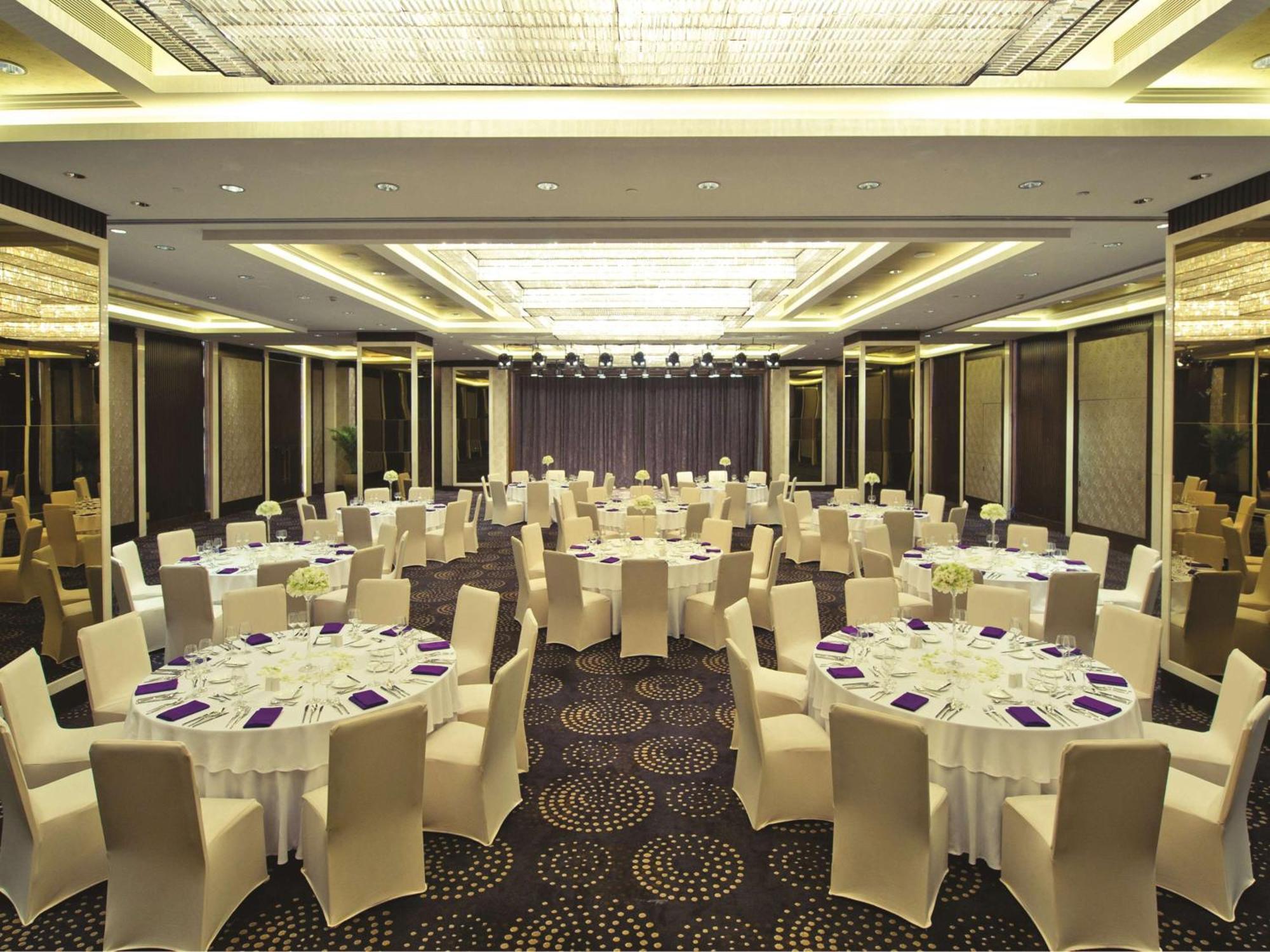 Doubletree By Hilton Chongqing - Guanyinqiao Railway Station Hotel Luaran gambar