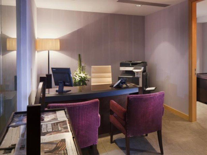 Doubletree By Hilton Chongqing - Guanyinqiao Railway Station Hotel Luaran gambar